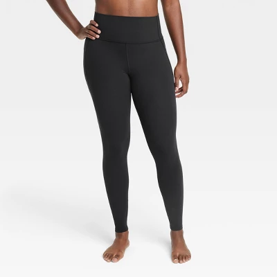 Women's Everyday Soft Ultra High-Rise Pocketed Leggings 27" - All In Motion™ 2 Women's Everyday Soft Ultra High-Rise Pocketed Leggings 27" - All In Motion™ - Image 2