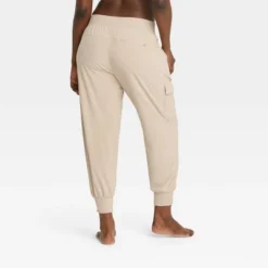 Women's Stretch Woven Tapered Cargo Pants - All In Motion™ 11 Women's Stretch Woven Tapered Cargo Pants - All In Motion™ -Women Clothing Shop GUEST 2eedd744 c638 46ba 9afb 4057c294badf