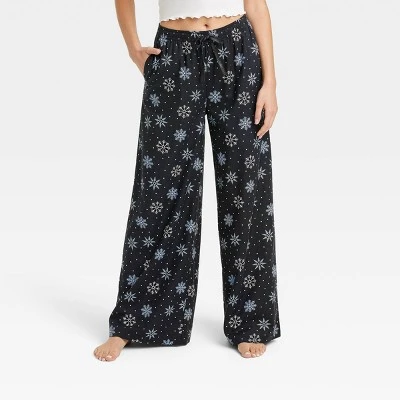 Women's Woven Wide Leg Pajama Pants - Colsie™ 1 Women's Woven Wide Leg Pajama Pants - Colsie™