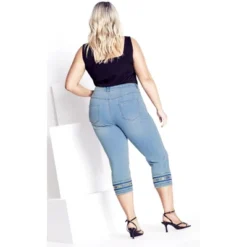 Women's Plus Size Lola Detail Jean - Light Wash | AVENUE