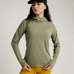 Vapor Apparel Women's Oasis Technical Hoodie -Women Clothing Shop GUEST 566ea239 cd47 4610 b98e 1263982b6515