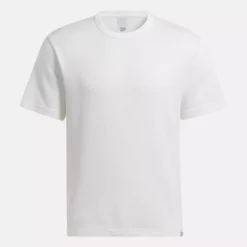 Reebok Classics Wardrobe Essentials Waffle Tee 13 Reebok Classics Wardrobe Essentials Waffle Tee -Women Clothing Shop GUEST 95f3535a 1e7a 4b31 844a ebdf33d1966d