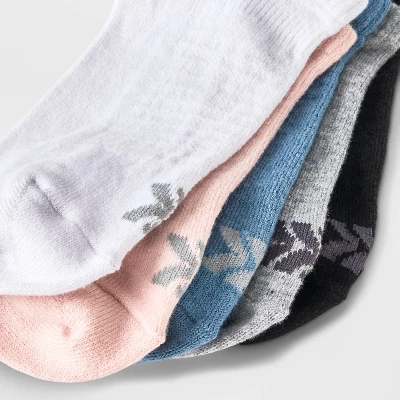 Women's Lightweight Mesh Striped L-Band 6+1 Bonus Pack No Show Athletic Socks - All In Motion™ Pink/Blue/Gray/White 4-10 2 Women's Lightweight Mesh Striped L-Band 6+1 Bonus Pack No Show Athletic Socks - All In Motion™ Pink/Blue/Gray/White 4-10 - Image 2