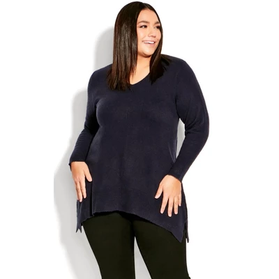 Women's Plus Size Deep Valley V Neck Sweater - Navy | AVENUE 4 Women's Plus Size Deep Valley V Neck Sweater - Navy | AVENUE - Image 4