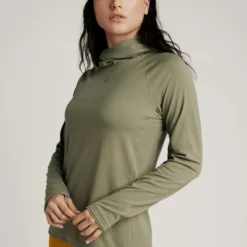 Vapor Apparel Women's Oasis Technical Hoodie